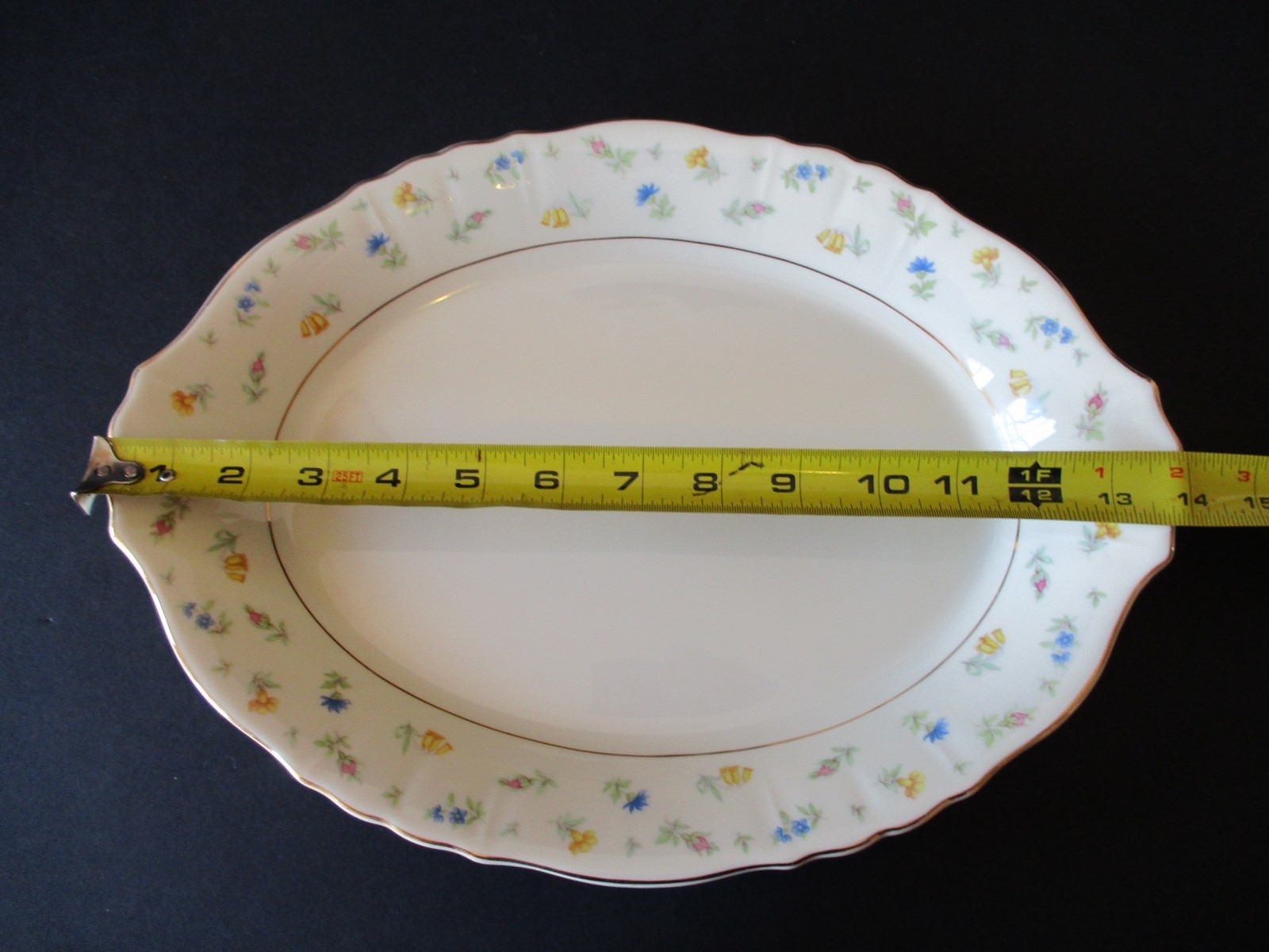 Syracuse Suzanne Oval Serving Platter 14