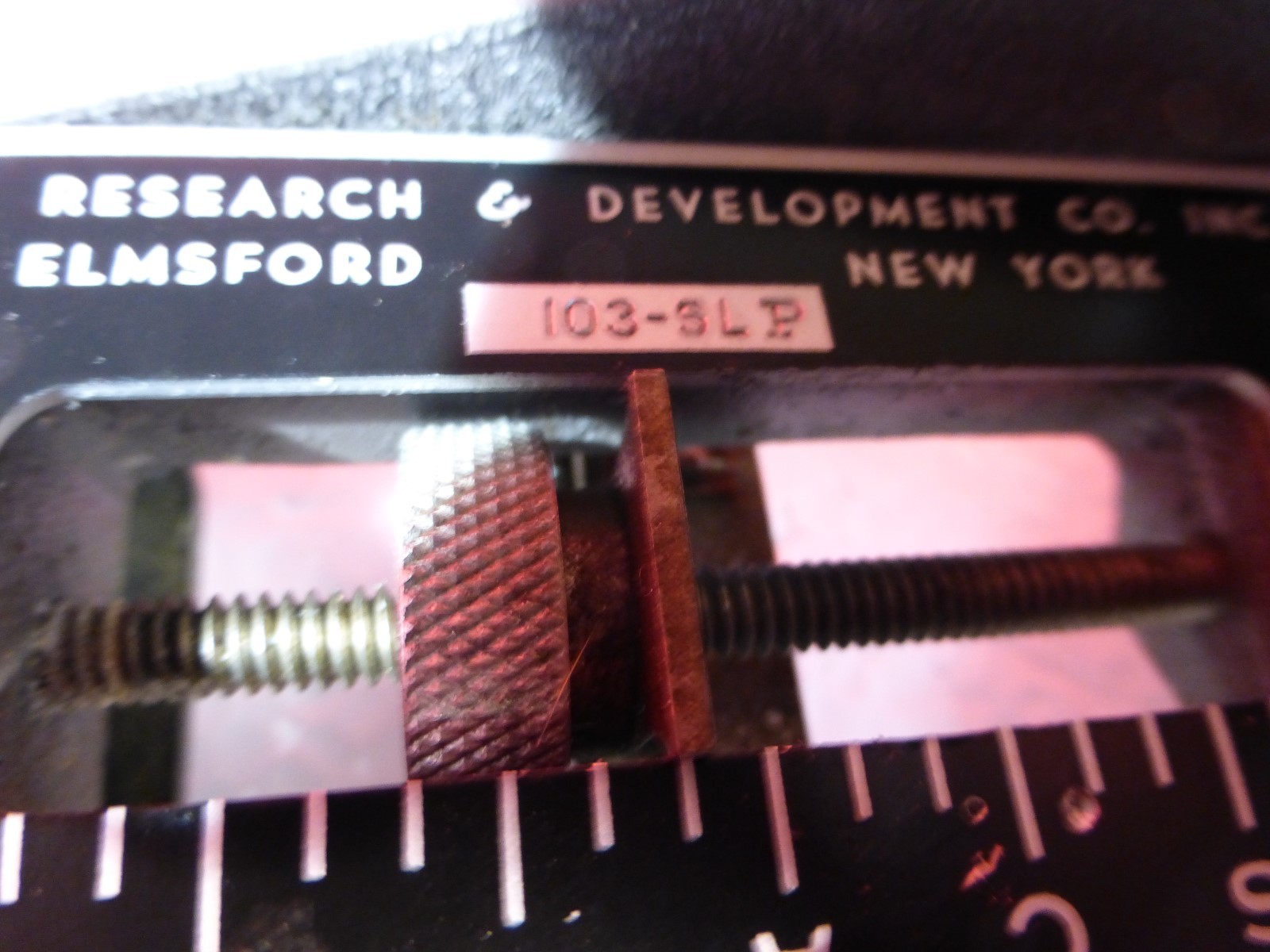 GRAY RESEARCH MODEL 103-SLP 16