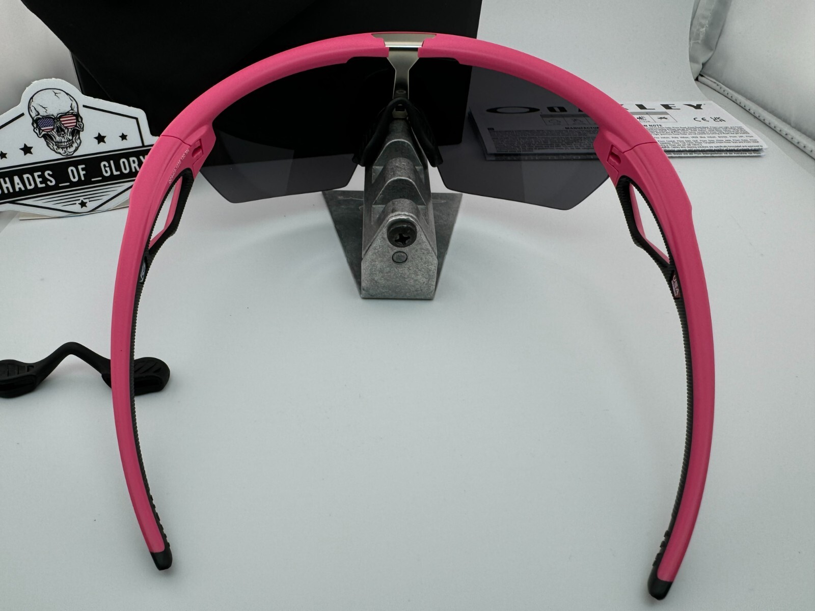 Pre-owned Oakley Sphaera Matte Neon Pink W/ Prizm Black Sunglasses Oo9403-10 Authentic