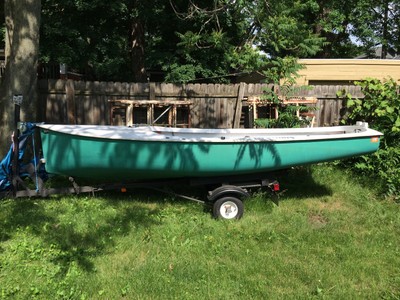 1971 Albacore sailboat 15 ft nice boat in good working order ready to go sailing