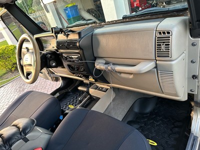 image 3 of interior