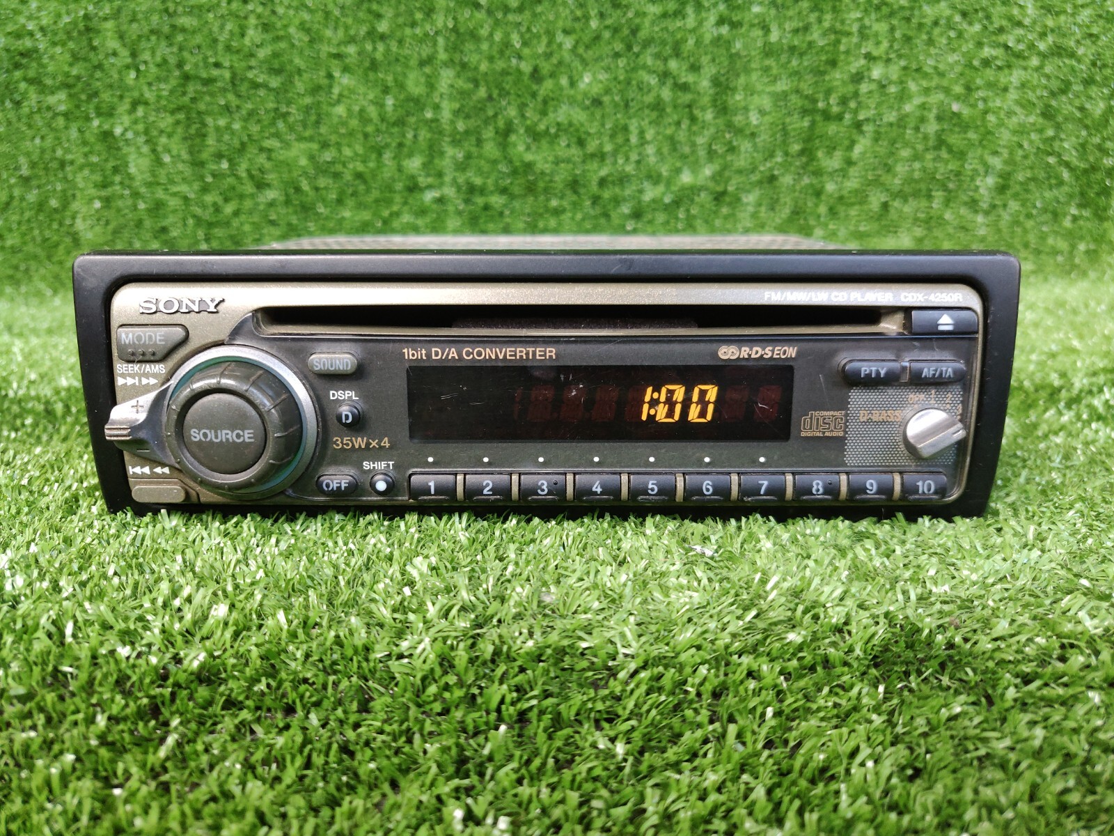 アンティーク家電　1973年発売　SONY ICF-4250 ラジオ・ラジカセミニ博物館・SONY・トランジスタラジオ・1972年