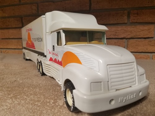 Nylint Mr Goodwrench white Semi-Truck 23