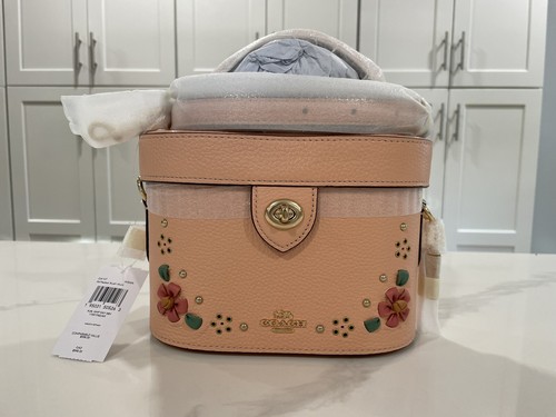 coach ♡ COACH C1452 - NORA KISSLOCK CROSSBODY IN SIGNATURE CANVAS
