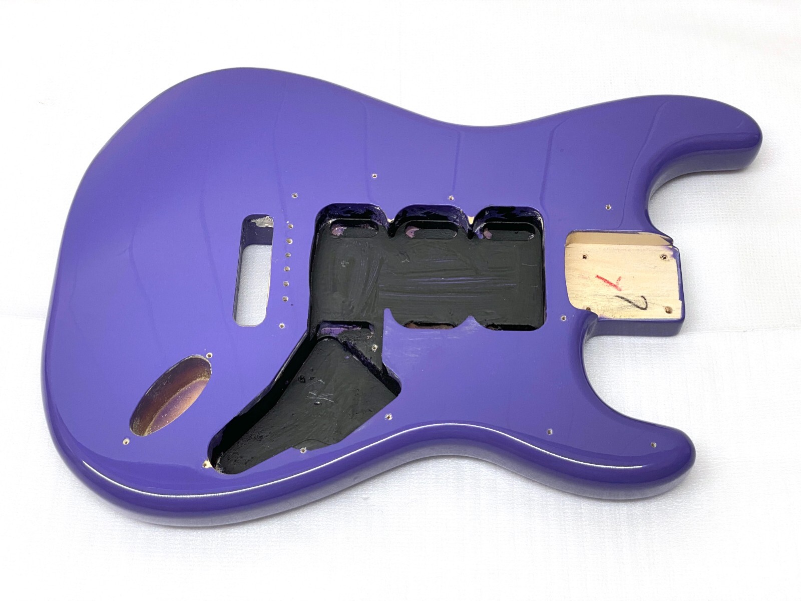 Genuine! Fender Squier TREMOLO STRAT BODY Ultra Violet Genuine! Fender Squier TREMOLO STRAT BODY Ultra Violet