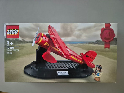 LEGO Promotional: Amelia Earhart Tribute (40450)
