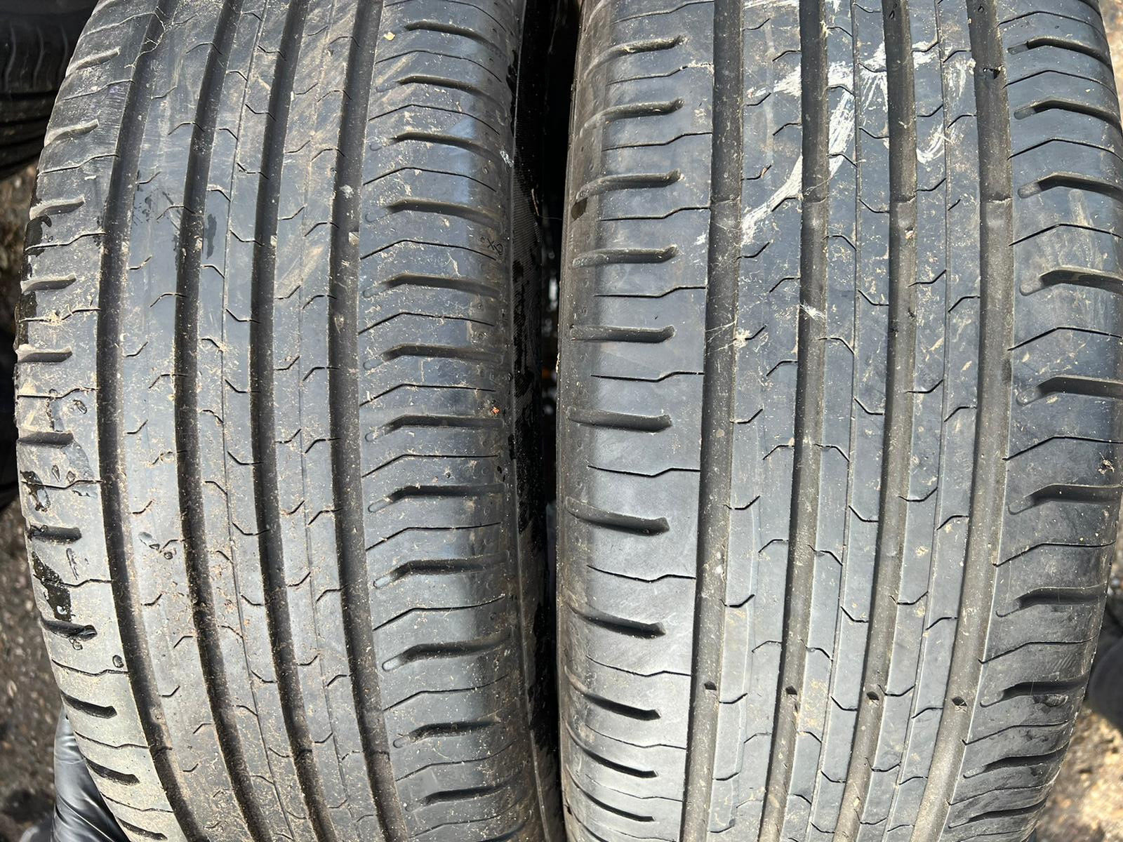 215 60 17 Continental, CEC 5, 96H, x2 A Pair 6.5mm  (F1_tyres) YD028