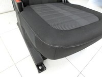 Galaxy III CK 15-19 Sitz Links Hinten Galaxy III CK 15-19 25.01.18 EM2B-R63841-AG 61831703 gebraucht Vorschau 2