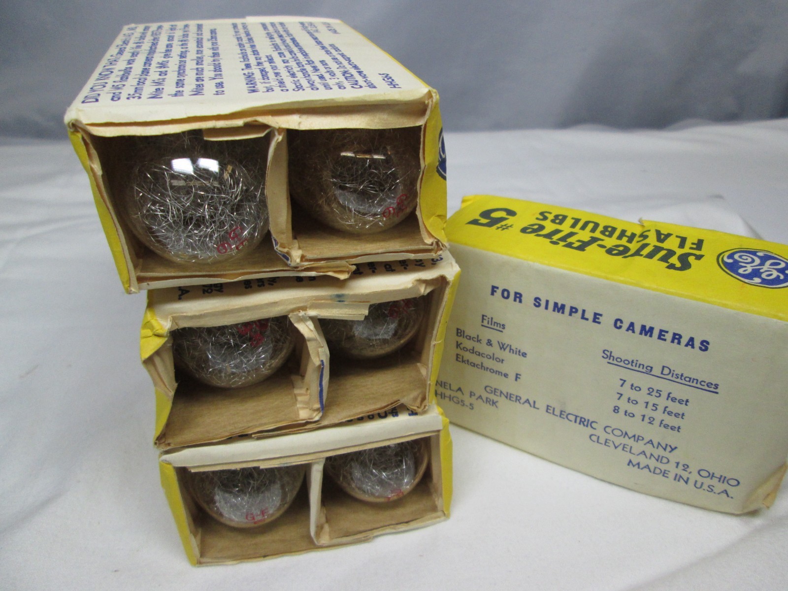 Vintage GE Sure-Fire Clear Flashbulbs #5 and #6 Lot