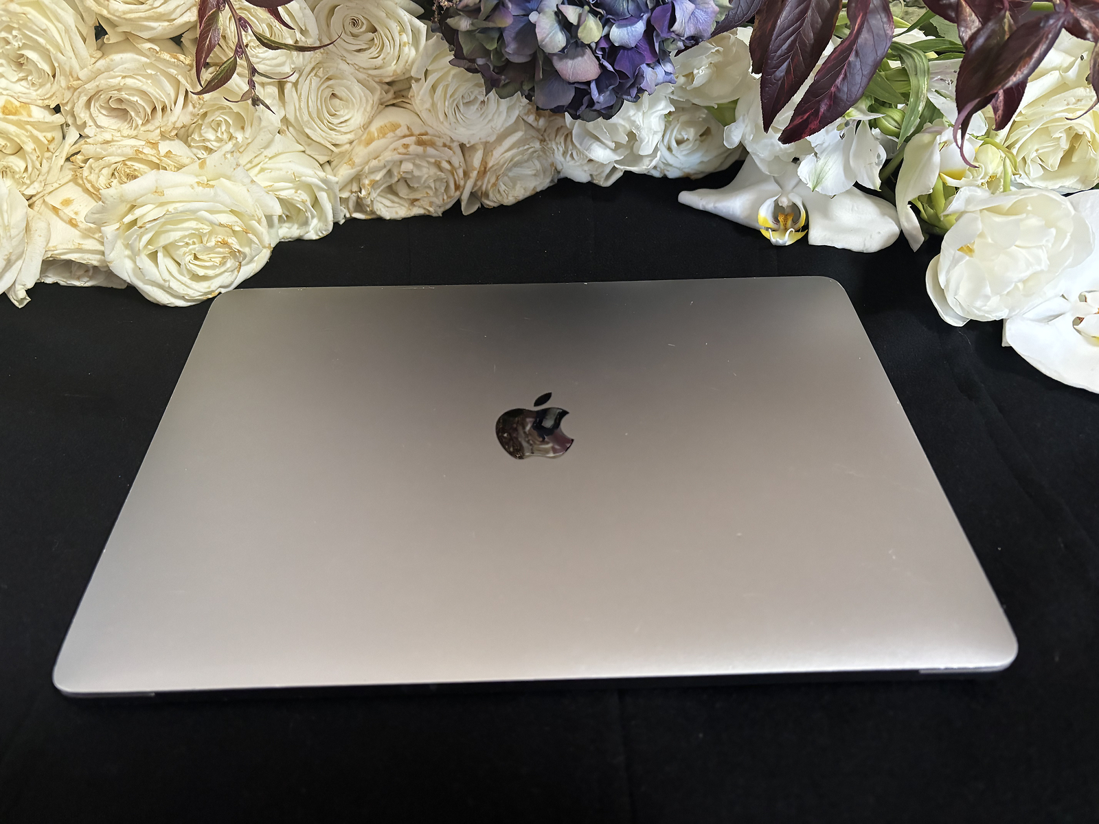 ［良品］Apple MacBook Pro 13inch 2020/408 Amazon.com: Apple MacBook Pro 2020 with Apple M1 Chip (13
