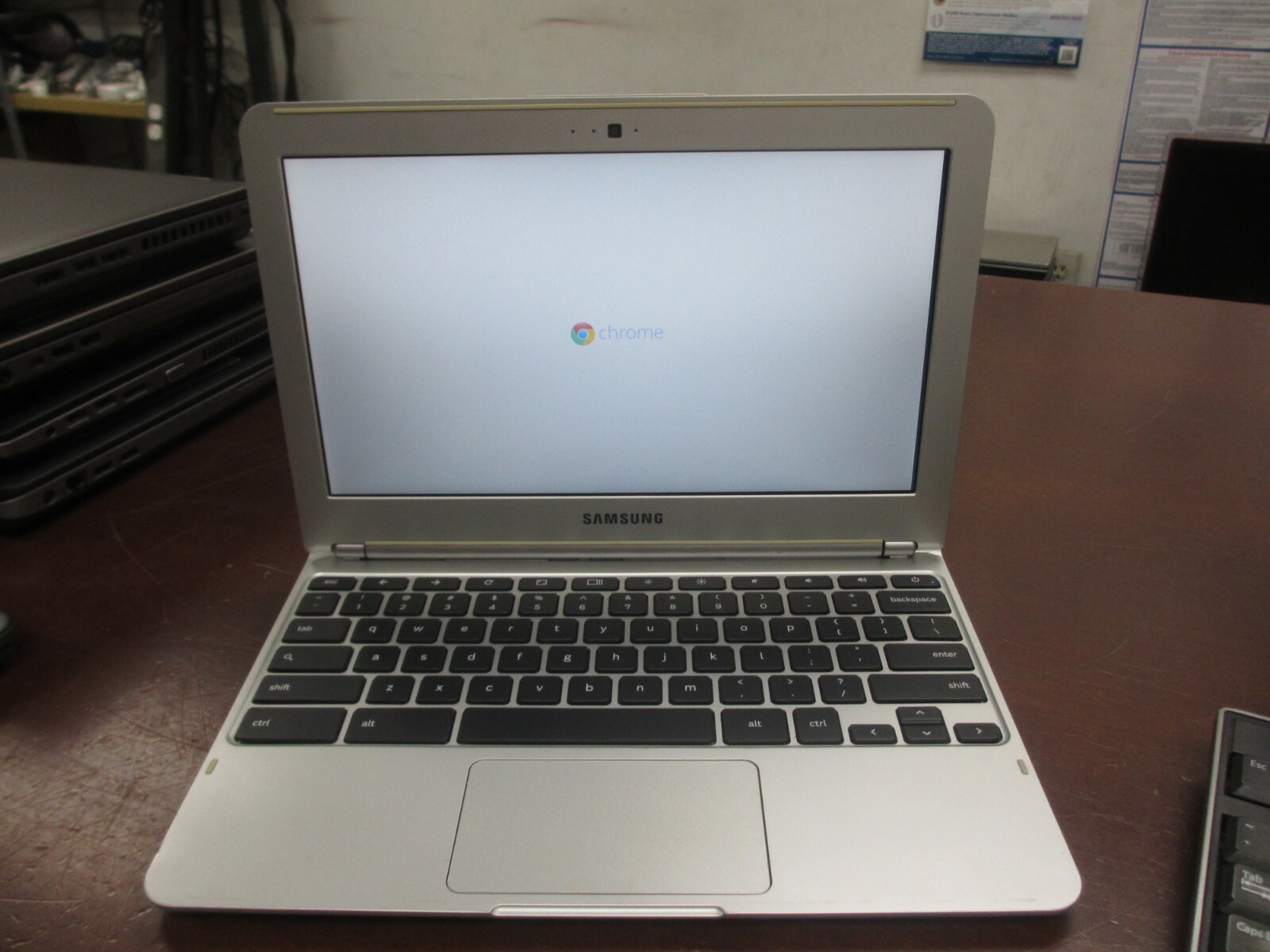Chromebook 中古 ASUS Chromebook CX1 CX1400FKA-DS84FT - 14