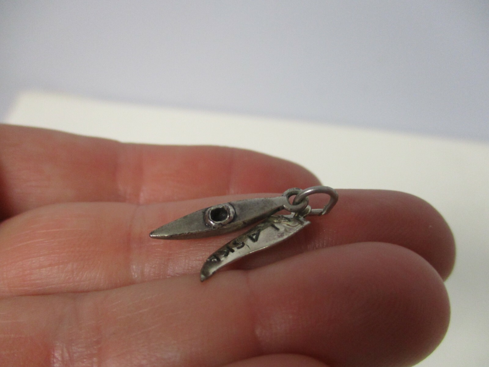 VINTAGE JP STERLING SILVER ALASKA BANNER with KAYAK CHARM 3/4