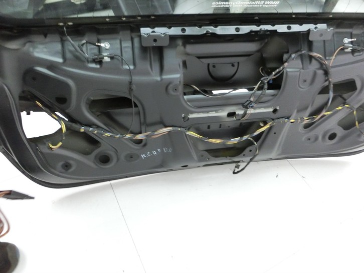 BMW X1 E84 LCI 12-15 Heckklappe Kofferraumdeckel 475 BMW X1 E84 LCI 12-15 29.10.2012 2993152 41002993152 gebraucht Vorschau 5