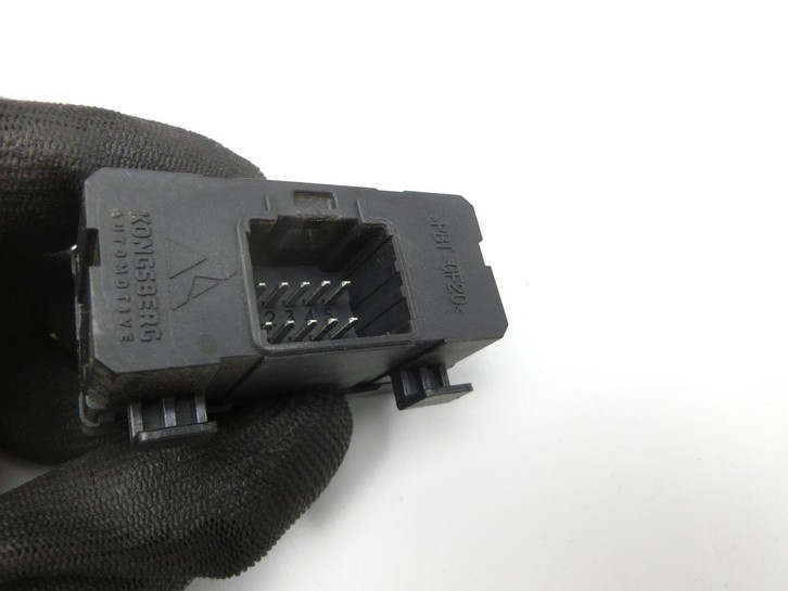 Peugeot 2008 CU 16-19 Steuergerät ECU Modul SG für Sitzheizung Rechts Peugeot 2008 CU 16-19 30.08.2017 9673891680... Vorschau 4