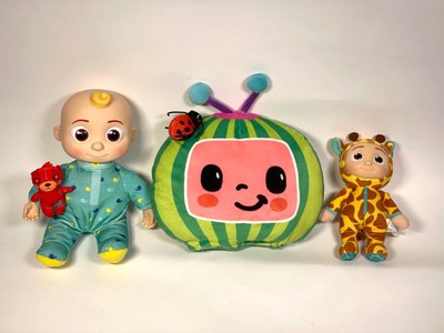 CoComelon 3x Doll set - Musical Bedtime JJ 12'' / JJ Giraffe 8'' / Musical pillow