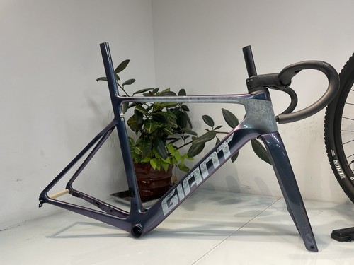 Astaire　GIANT　Propel Giant Propel Advanced Pro 0 AXS - Wheel World Bike Shops