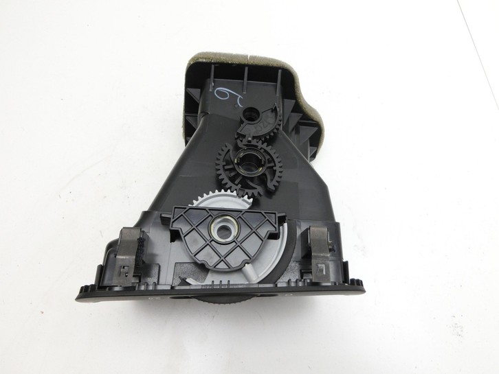 VW Golf VI 6 1K Variant 09-13 Luftdüse Luftdusche Armaturenbrett Links Chrom VW Golf VI 6 1K Variant 09-13... Vorschau 4