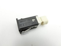 BMW F10 523i 10-13 3,0i 150KW USB Buchse Adapter BMW F10 523i 10-13 21.05.2010 9237656 84109237656 9167196 gebraucht Vorschau 2