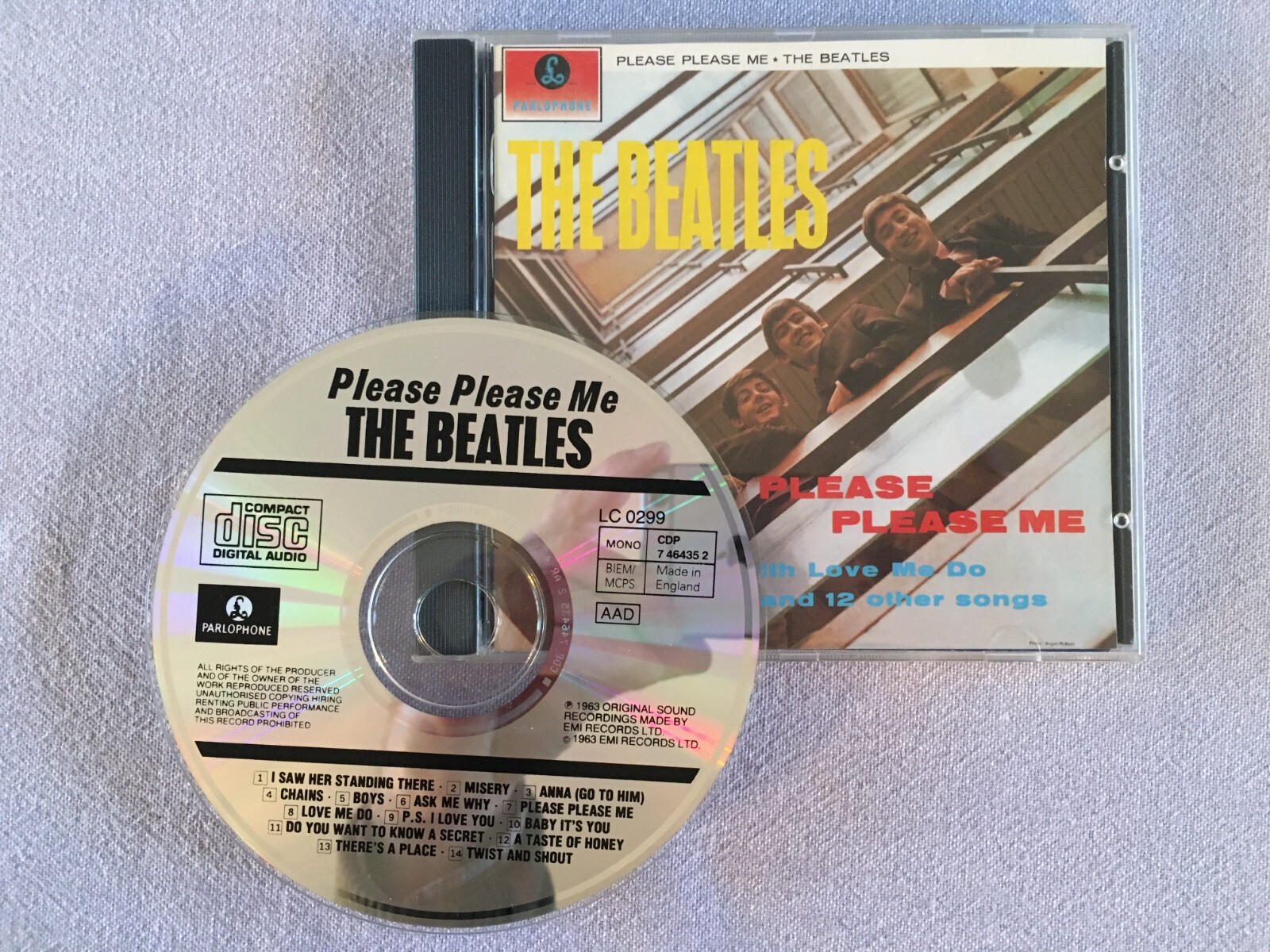 THE BEATLES: PLEASE PLEASE ME CD LP *MINT ORIGINAL 1992 EMI/APPLE