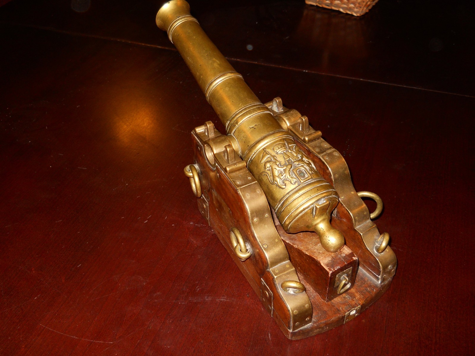 Antique English Signal cannon 1822