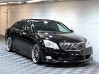Toyota Crown Majesta 4.6 V8 G Type WALD Body Kit 4Dr Petrol Automatic