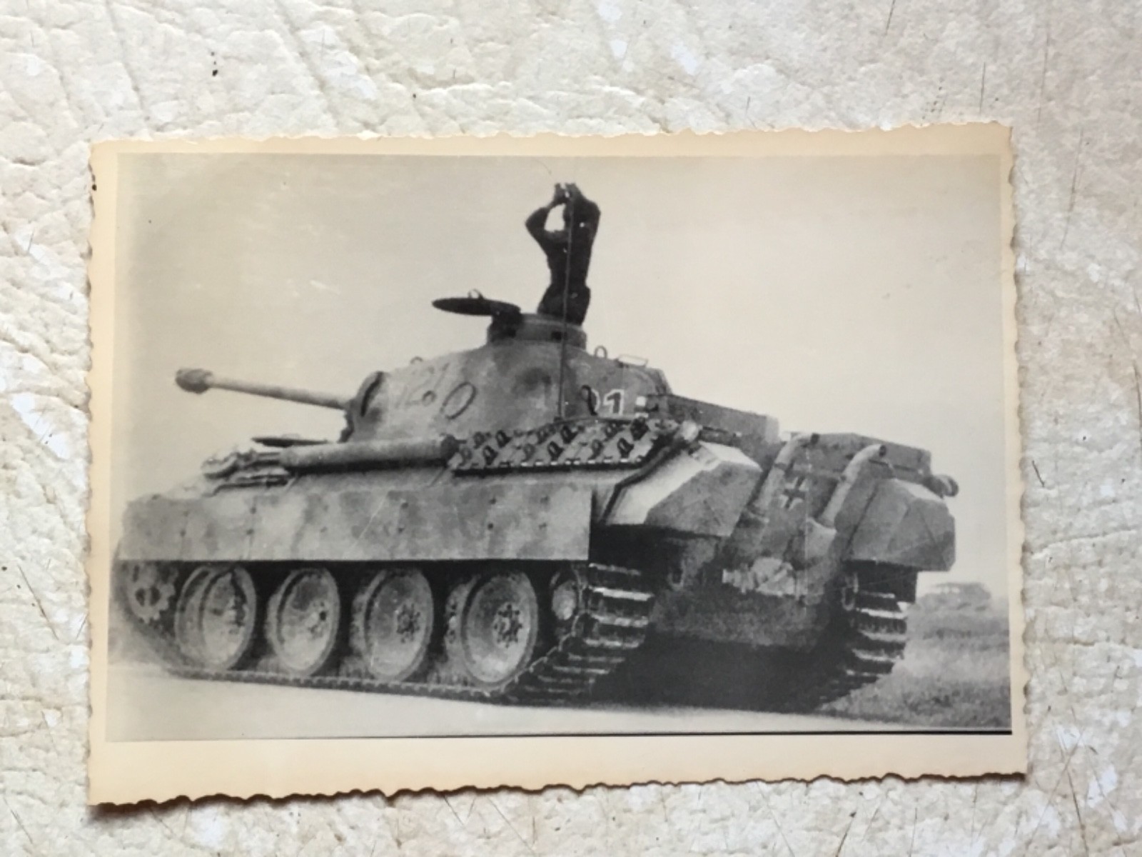 RARE WW2 KGB SEIZED PANZER PHOTO *** PANZER TANK & IRON CROSS DEATH CARD LOT