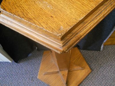 Fancy Oak Plant Pedestal