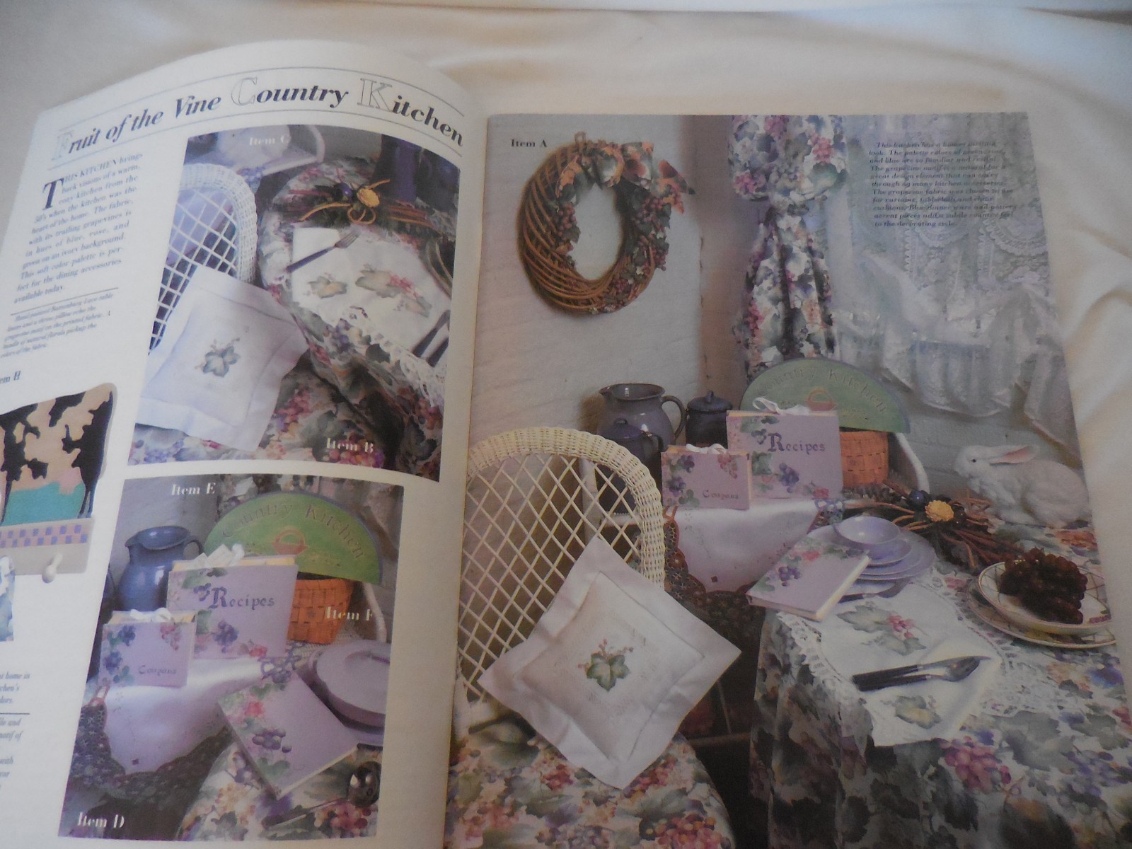 Customize Your Home With Crafts Decorative Painting Book, 1992
