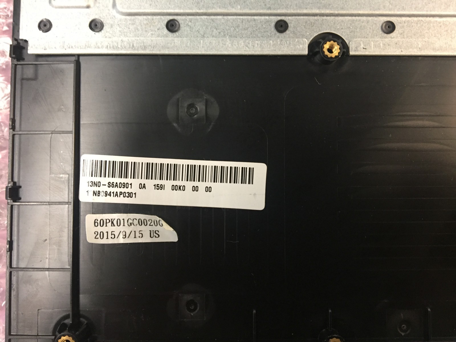 ASUS ROG GL752VW Series Top Case, includes backlit Keyboard,  cables, & Trackpad