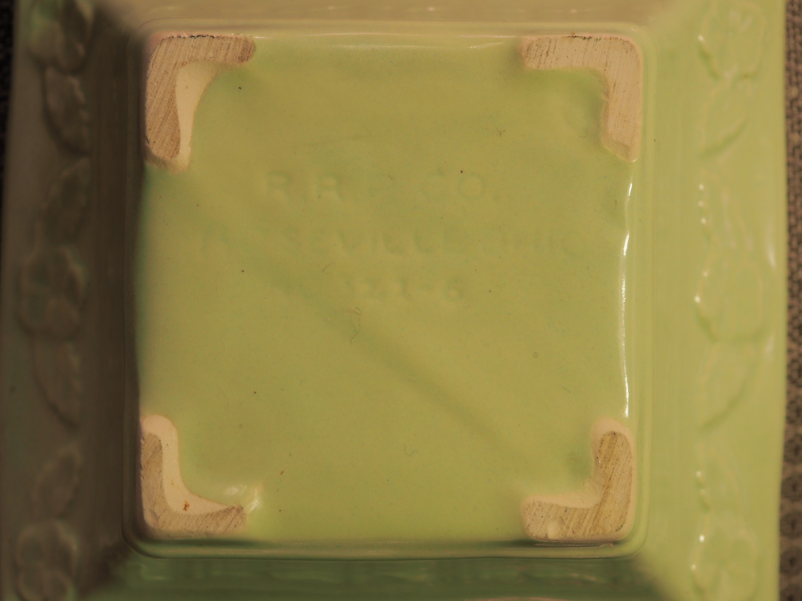 Robinson Ransbottom, Roseville Ohio Art Pottery Planters