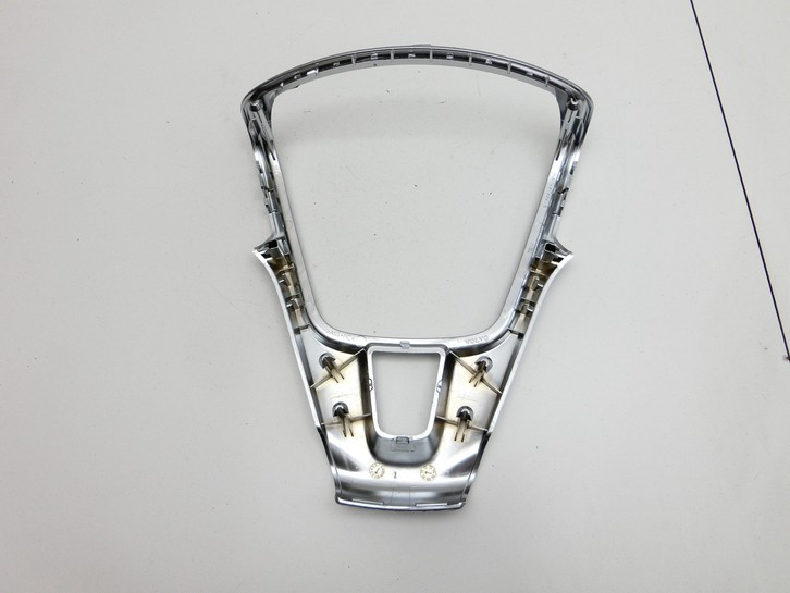 Volvo V60 D4 10-13 Kombi Blende Innen Zierrahmen für Lenkrad Volvo V60 D4 10-13 24.03.2011 PV55545010 gebraucht Vorschau 5