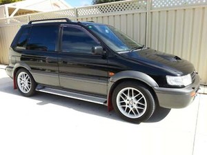 Mitsubishi rvr 1996