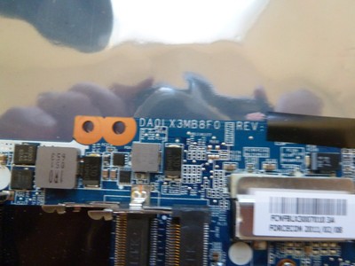 BROKEN OEM HP DV6 Dv6t 4000 15.6