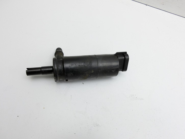 Fiat 500 595 Abarth 12-24 Waschwasserpumpe Wischwasserpumpe Waschpumpe Vorne Fiat 500 595 Abarth 12-24 26.11.2011... Vorschau 3