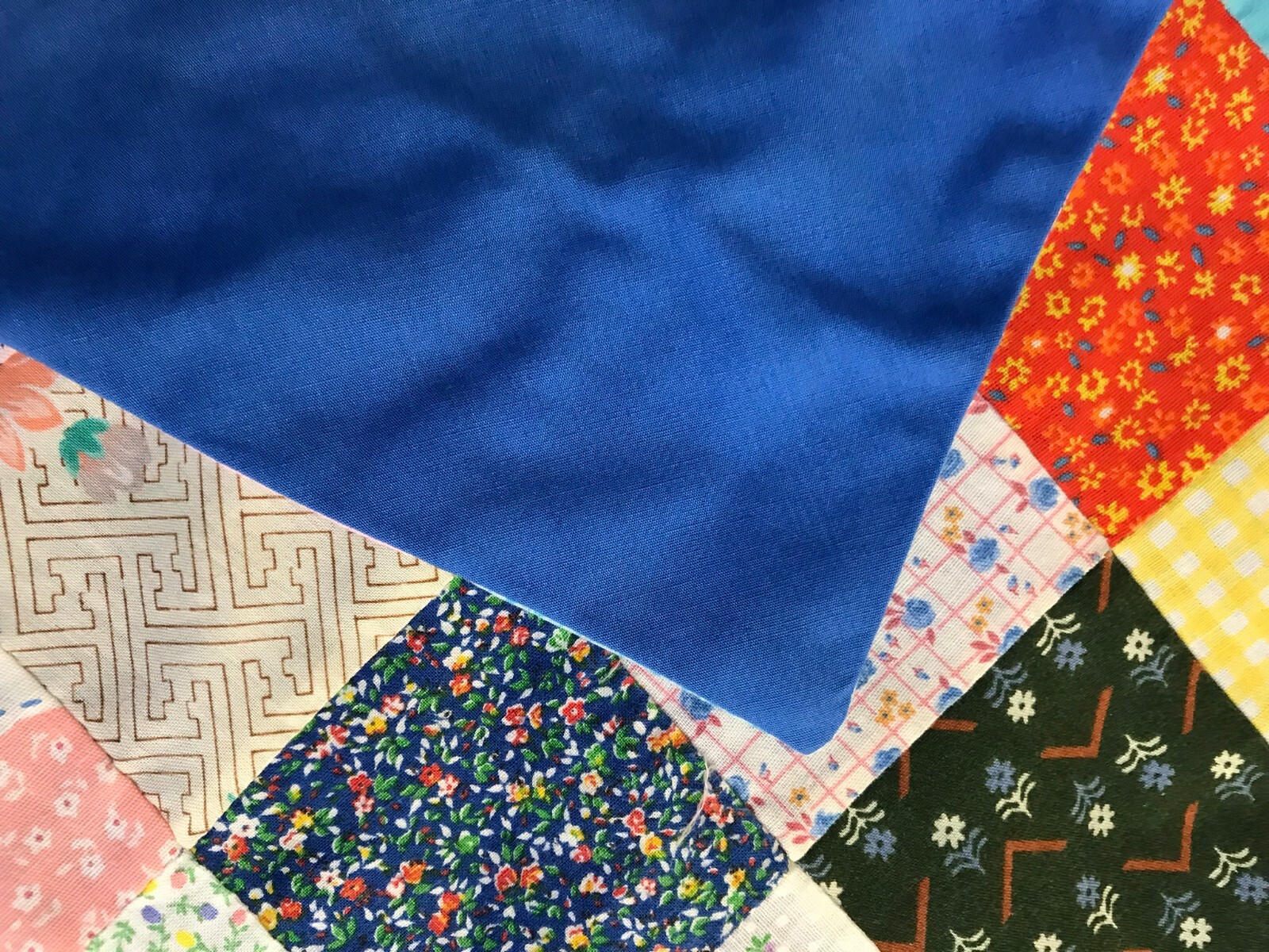 Vintage Mid Century Patch Quilt Half Apron with Rick Rack Edging Blue Back