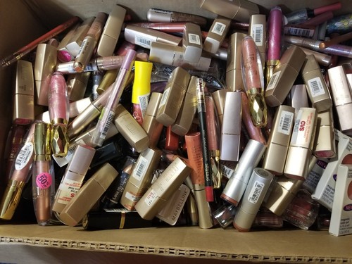 Lot Of 100 Full and Sample Size Makeup and Beauty Supplies/ Bulk