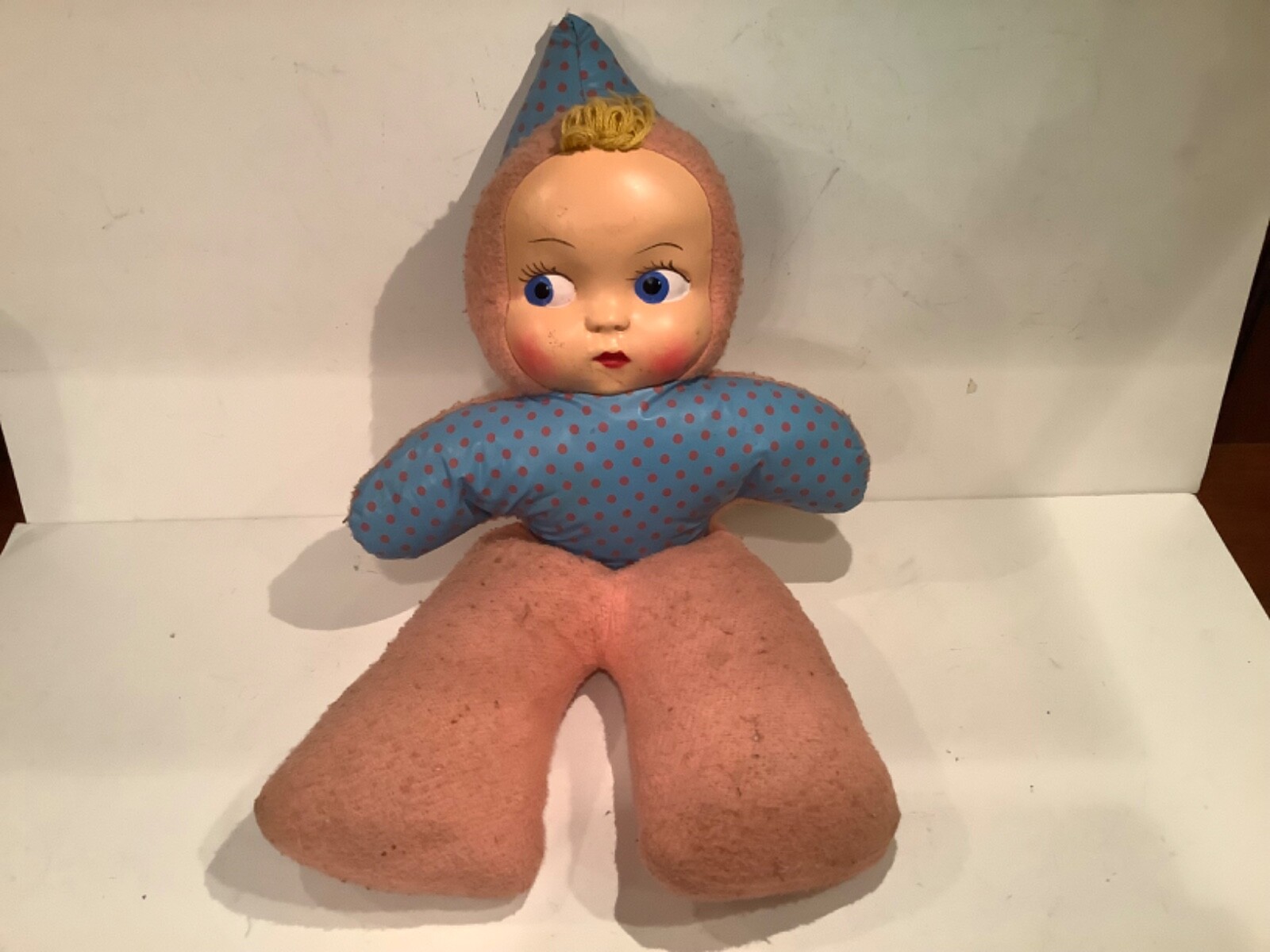 VINTAGE 1950'S SAMWEL DOLL STUFFED DOLL WITH PLASTIC FACE