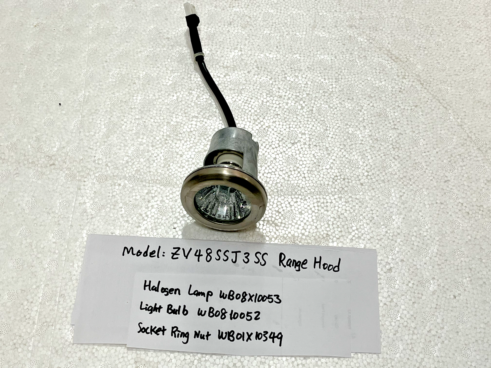 Lamp WB08X10053/Bulb WB0810052/Socket Ring Nut WB01X10349 Lamp WB08X10053/Bulb WB0810052/Socket Ring Nut WB01X10349