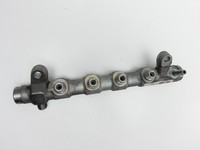 Audi Q3 8U 11-14 TDI 2,0 100KW Hochdruck Verteiler Verteilerrohr Audi Q3 8U 11-14 25.04.2013 03L130089J gebraucht Vorschau 5