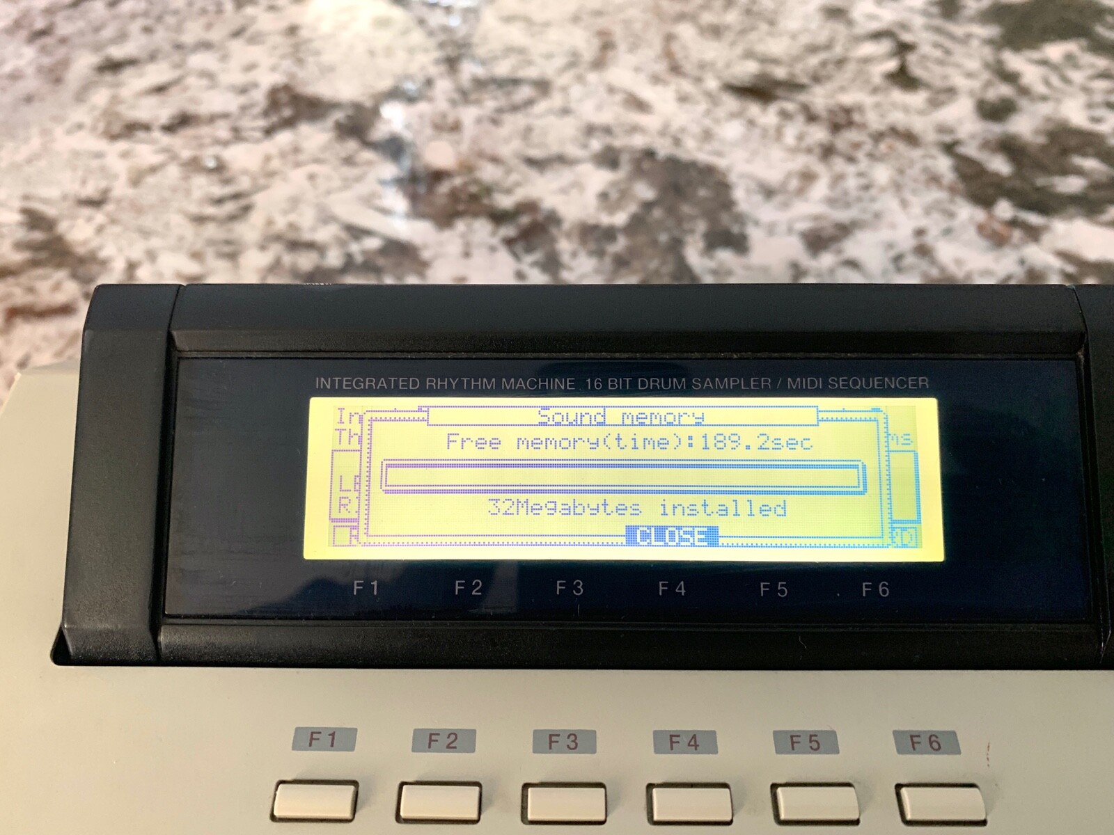 Akai MPC 2000XL Sampler Drum Machine 32MBRam,New Fat PADS, & New sensors !!!!!!