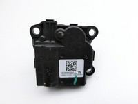 Tesla Model Y LR 20-25 5YJY Stellmotor für Heizung Gebläse Tesla Model Y LR 20-25 5YJY 01.06.2023 1500640-00-B gebraucht Vorschau 2