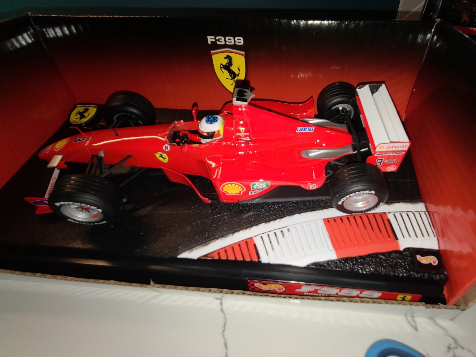 ホットウィール フェラーリ F399 ミニカー F1 コレクション インテリア Hot Wheels Racing Ferrari F399 1/18 Michael Schumacher | eBay