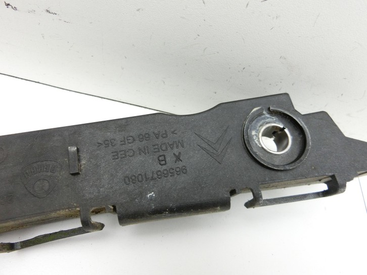 Citroen C4 Grand Picasso 06-10 Van Halter Träger Führung Aufnahme für Kotflügel Links Vorne Citroen C4 Grand... Bild 2