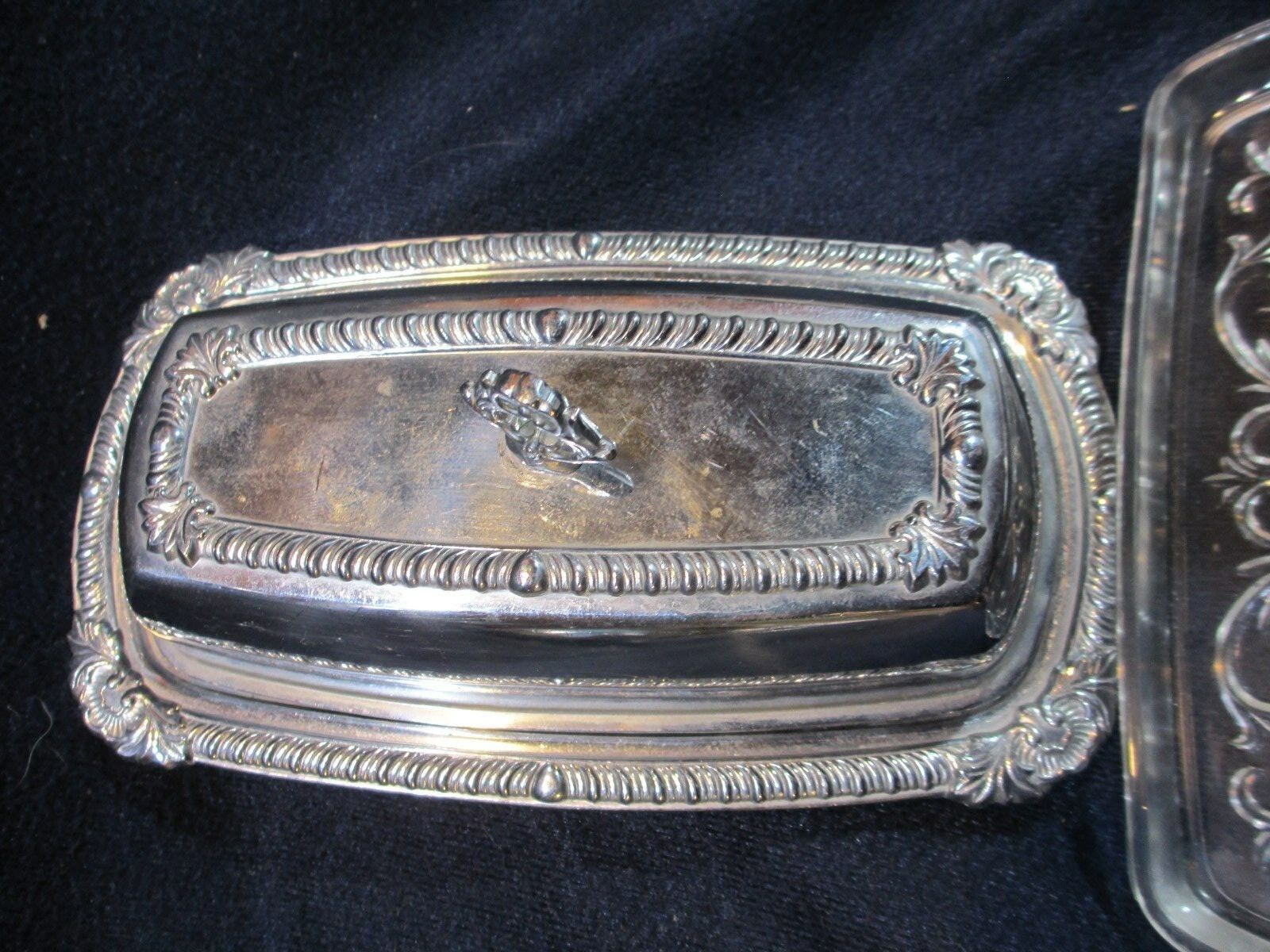 VTG STAINLESS STEEL 1/4# BUTTER DISH / GLASS INSERT