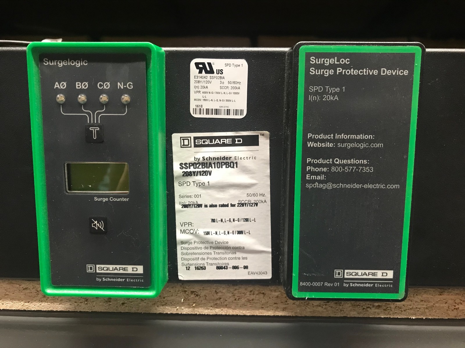 Square D (SSP02BIA10PBQ1) Surge Protective Device ** New, Never Energized **