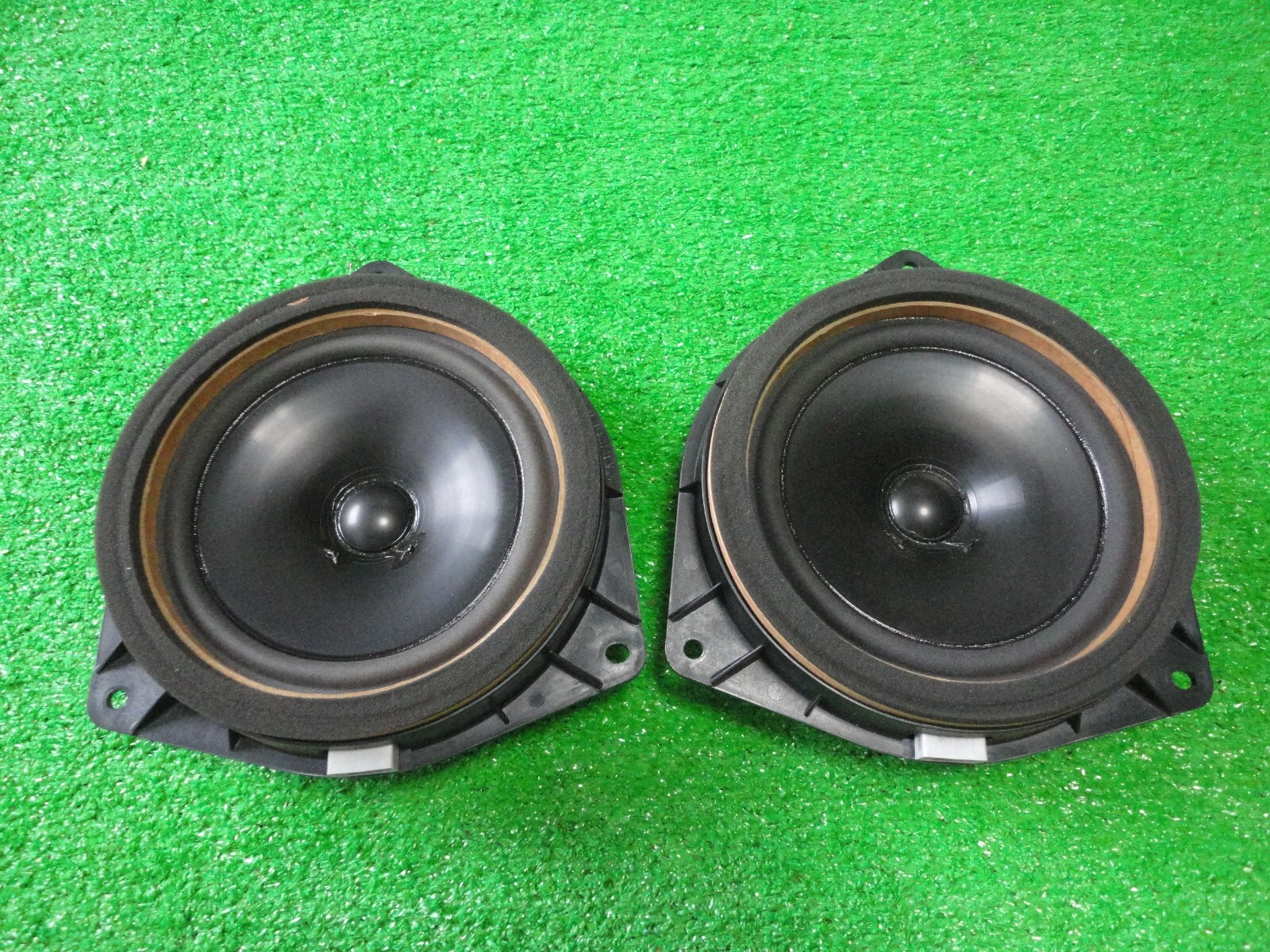 置くdake SPEAKER TOYOTA Mark II GX100 JZX100 Genuine Audio Door Speaker Front