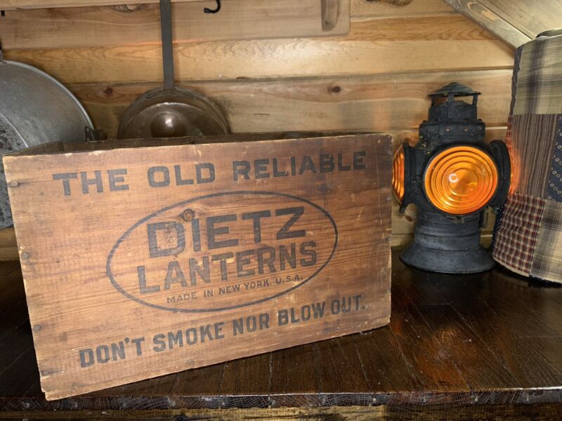 Antique Dietz Wooden Lantern Crate Marked B & S Railroad From Burhans Black & Co