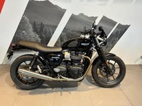 Triumph Bonneville by Craigs Honda, Shipley, West Yorkshire