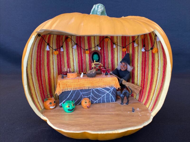 Dollhouse Miniatures OOAK Diorama - Witch Hosting Halloween Party In A Pumpkin