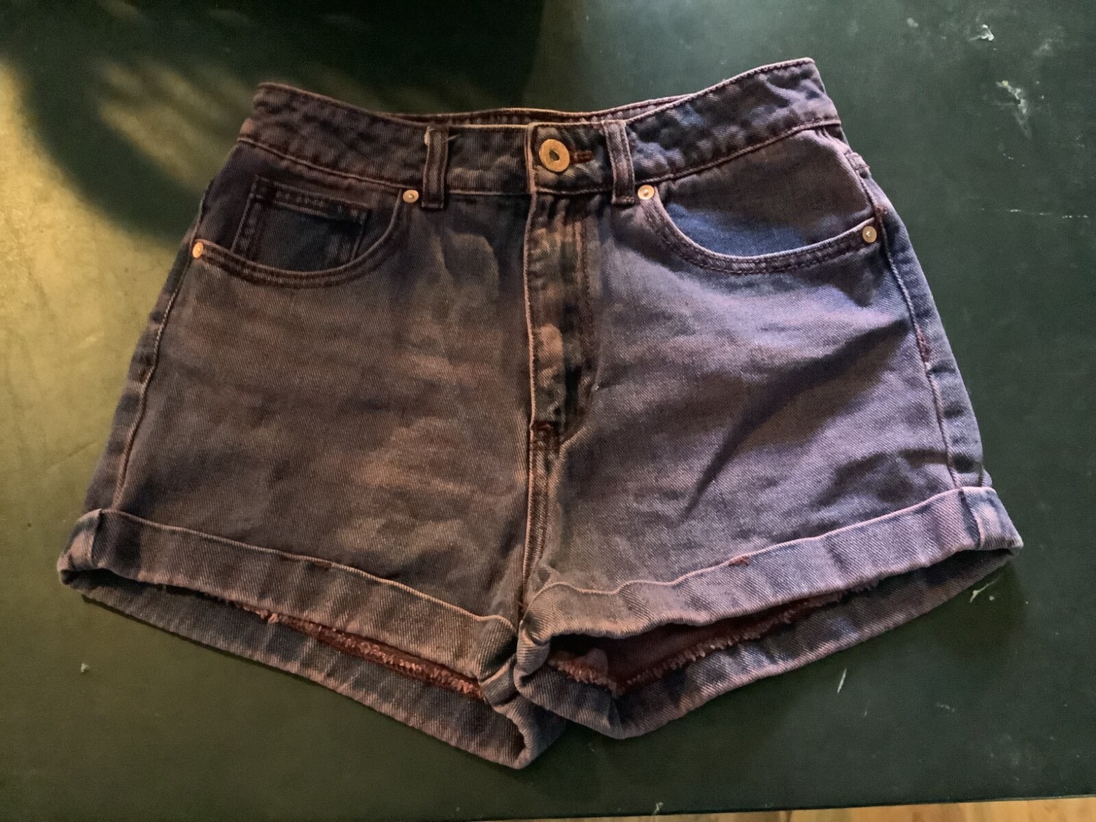 Bullhead Mom Shorts Juniors size 5 Purple pink denim Stretch